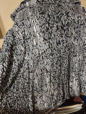 LULAROE Go With Everything Skirt